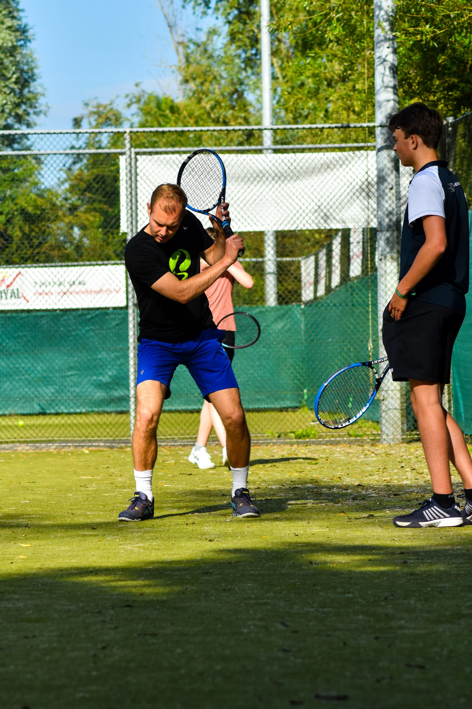 Tennisbanen van T.V. Grouw aan de rand van Grou